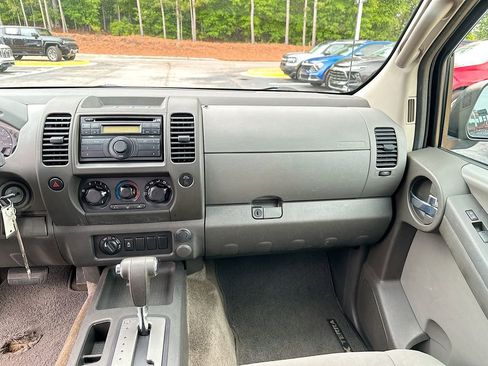 Used 2013 Nissan Xterra X AWD/4WD image 20