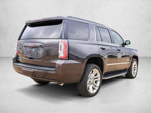 Used 2018 GMC Yukon SLT w/ Premium Edition AWD/4WD image 5