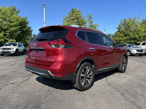Used 2019 Nissan Rogue SL AWD/4WD image 4