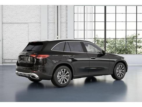 Used 2026 Mercedes-Benz GLC 300 4MATIC image 20