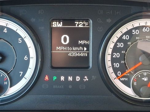 Used 2024 RAM 1500 Classic SLT AWD/4WD image 19