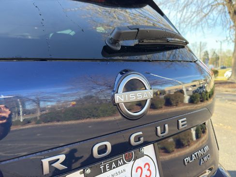 New 2026 Nissan Rogue Platinum image 13