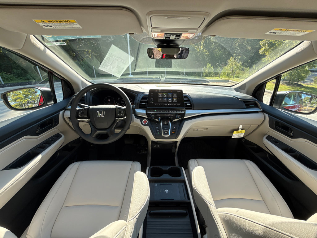 Used 2026 Honda Odyssey EX-L image 17