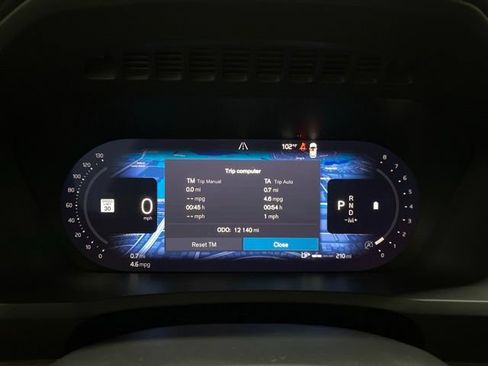 Used 2025 Volvo XC90 B6 Plus AWD/4WD image 12