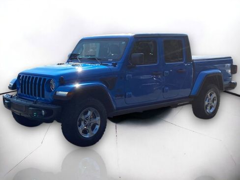 Used 2021 Jeep Gladiator Sport image 2