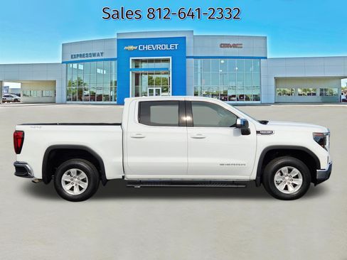 Used 2025 GMC Sierra 1500 SLE w/ Preferred Package AWD/4WD image 8