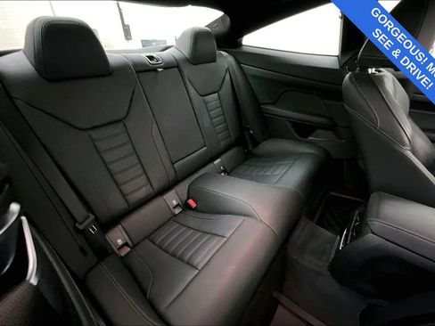 Used 2022 BMW M440i Coupe image 35