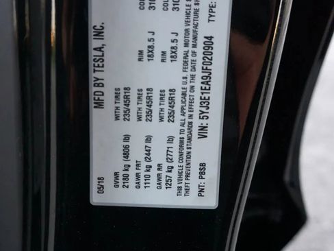 Used 2018 Tesla Model 3 Long Range image 24