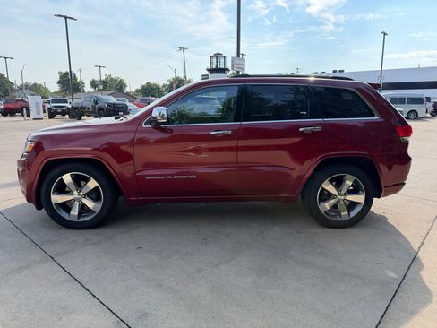 Used 2014 Jeep Grand Cherokee Overland w/ Advanced Technology Group AWD/4WD image 8