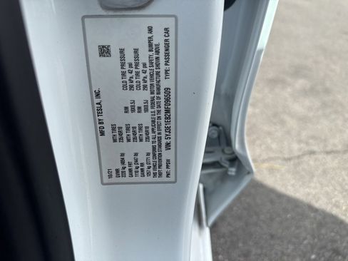 Used 2021 Tesla Model 3 Long Range image 18