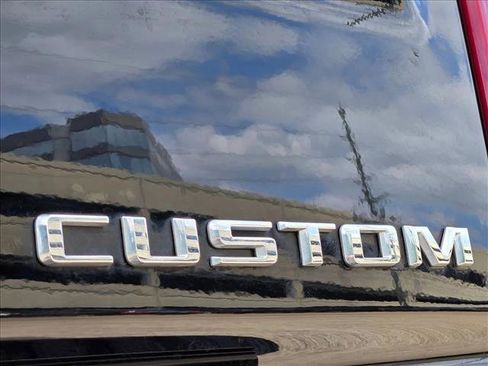 Used 2022 Chevrolet Silverado 1500 Custom RWD image 21