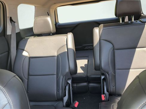 Used 2023 GMC Acadia SLT w/ Elevation Edition AWD/4WD image 12