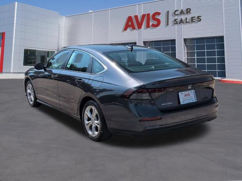 Used 2025 Honda Accord LX image 9