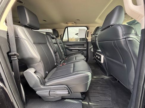 Used 2024 Ford Expedition Max XLT image 25
