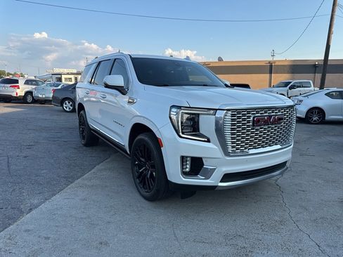 Used 2022 GMC Yukon Denali image 13