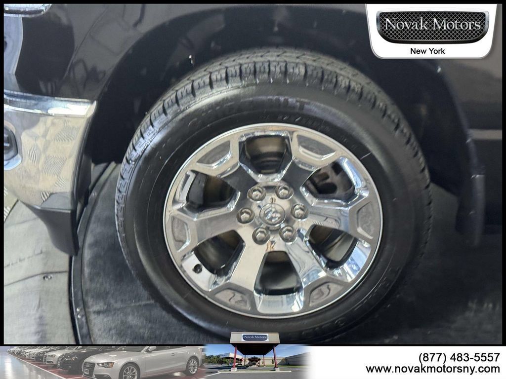 Used 2022 RAM 1500 Big Horn AWD/4WD image 5