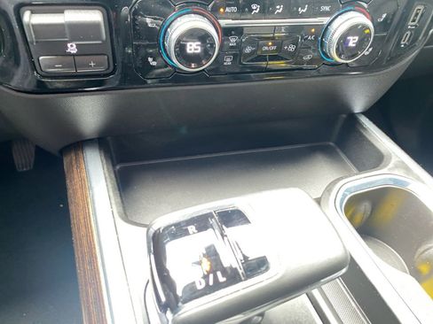 Used 2025 GMC Sierra 1500 Elevation w/ Elevation Premium Package AWD/4WD image 22