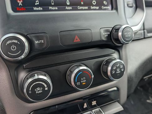 Used 2021 RAM 1500 Big Horn image 28