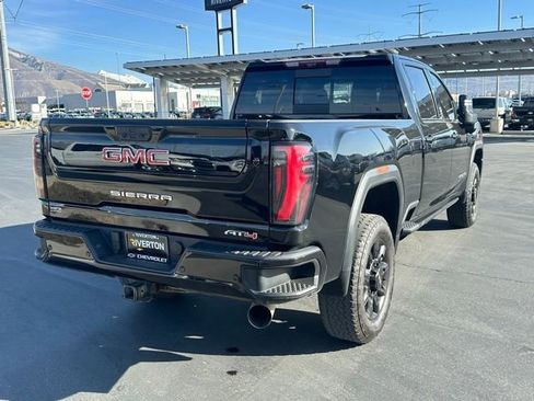 Used 2024 GMC Sierra 3500 AT4 w/ AT4 Premium Plus Package AWD/4WD image 24