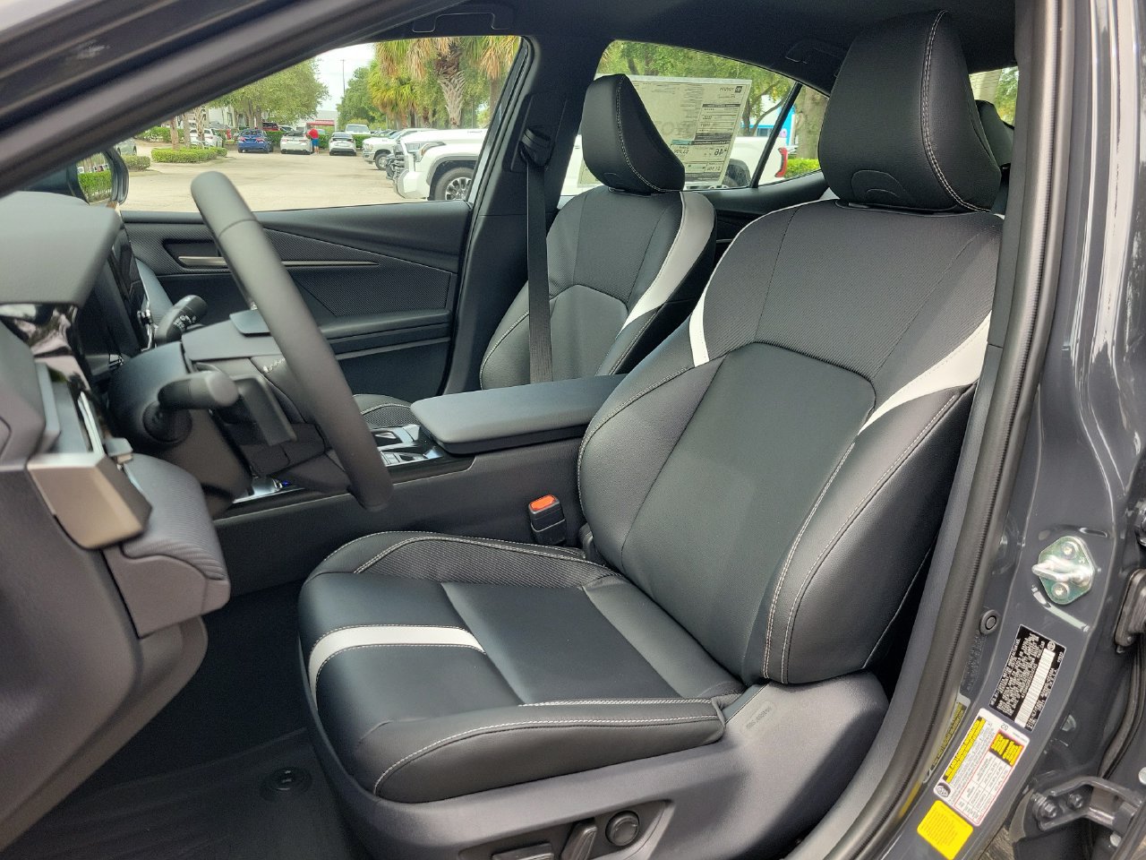 Used 2026 Toyota Camry SE w/ Convenience Package FWD image 17