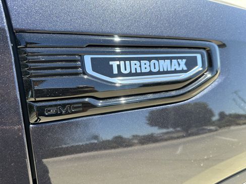 New 2026 GMC Sierra 1500 Elevation image 14