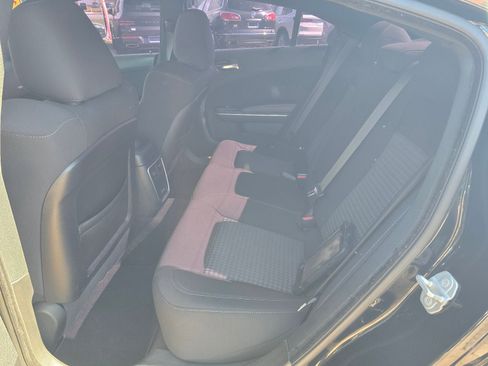 Used 2022 Dodge Charger R/T RWD image 10