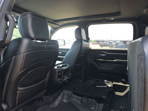 Used 2019 RAM 1500 Sport w/ Level 2 Equipment Group AWD/4WD image 5