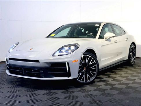 New 2026 Porsche Panamera 4 image 1