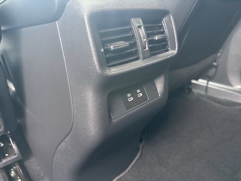 Used 2025 Nissan Murano SL AWD/4WD image 15