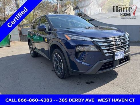 Certified 2025 Nissan Rogue SV AWD/4WD image 1