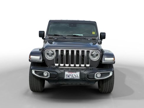 Used 2021 Jeep Wrangler Unlimited Sahara w/ Cold Weather Group AWD/4WD image 8