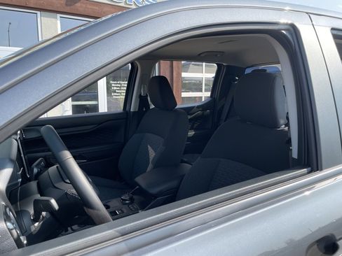 New 2025 Ford Ranger XLT image 12