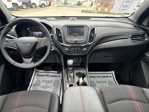 Used 2023 Chevrolet Equinox RS image 19