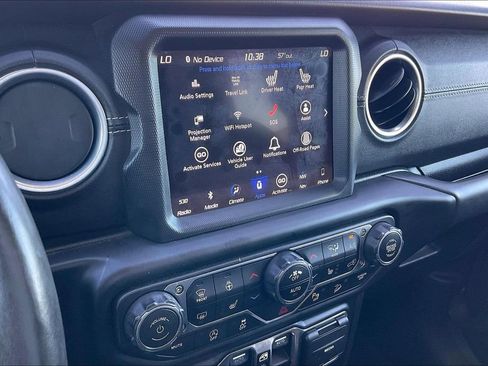 Used 2019 Jeep Wrangler Unlimited Sahara AWD/4WD image 24