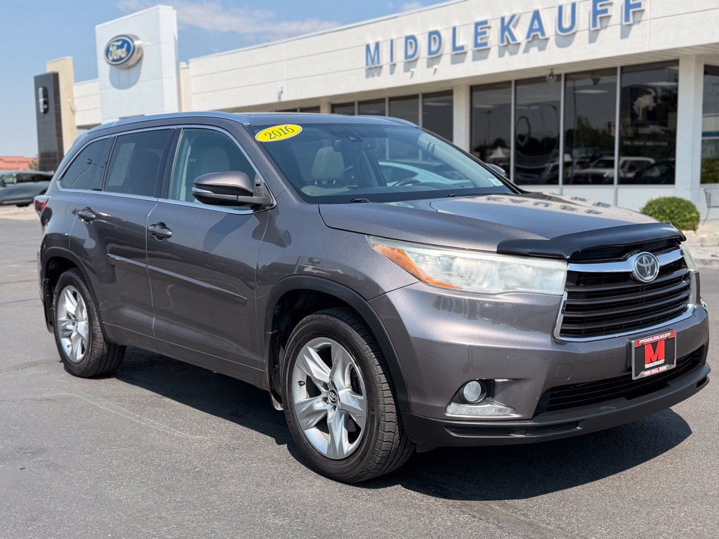 Used 2016 Toyota Highlander Limited Platinum AWD/4WD image 1