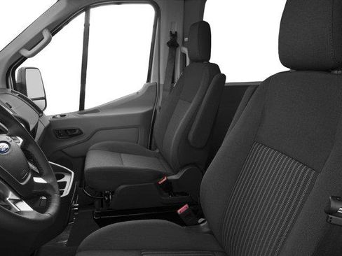 Used 2017 Ford Transit 350 XLT RWD image 6
