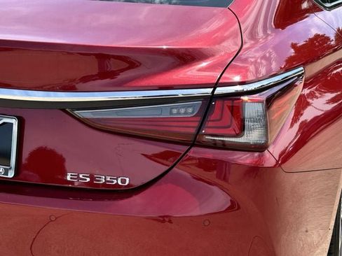 Used 2023 Lexus ES 350 w/ Premium Package FWD image 7