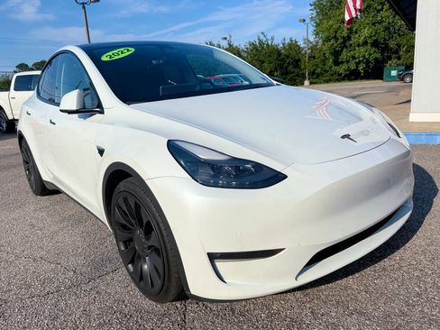 Used 2022 Tesla Model Y Performance AWD/4WD image 18