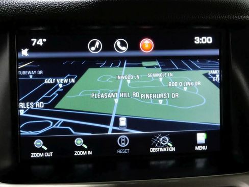 Used 2015 GMC Yukon XL Denali w/ Touring Package AWD/4WD image 16