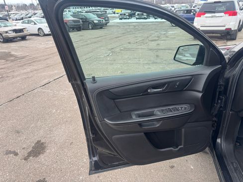 Used 2014 Chevrolet Traverse LT w/ All-Star Edition image 13