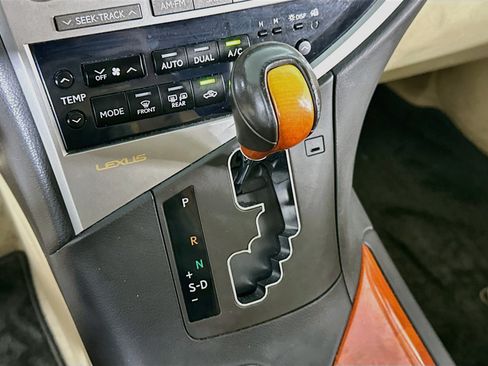 Used 2010 Lexus RX 350 2WD w/ Premium Pkg image 23