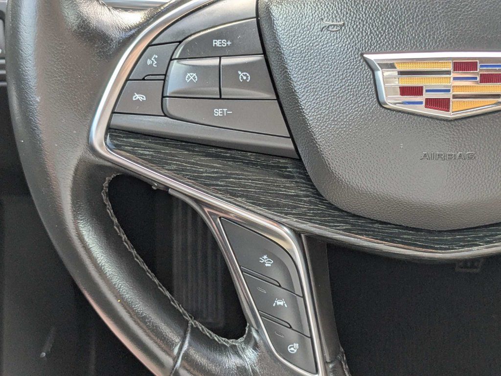 Used 2020 Cadillac XT5 Premium Luxury FWD image 31