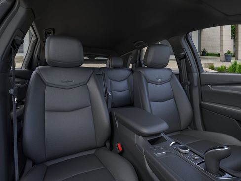 New 2025 Cadillac XT5 Luxury w/ LPO, Floor Liner Package image 16