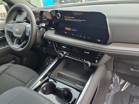 New 2025 Chevrolet Suburban LS w/ Max Trailering Package image 10