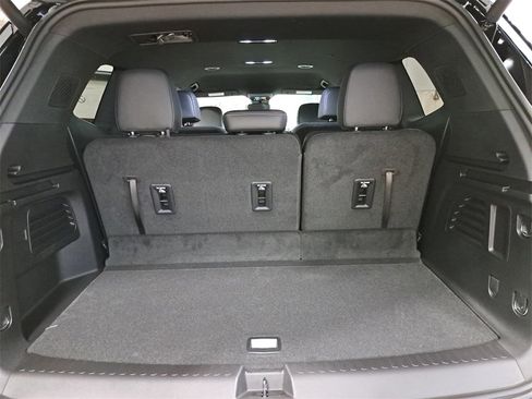 New 2026 Buick Enclave Preferred image 13