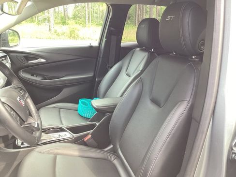 Used 2024 Buick Encore GX Sport Touring w/ Black Roof Package FWD image 14