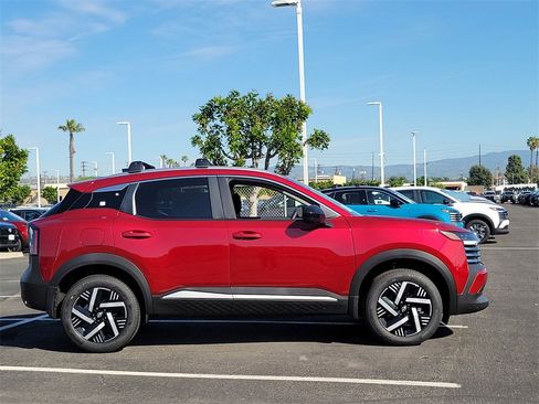 New 2026 Nissan Kicks SV w/ Cold Weather Package image 19