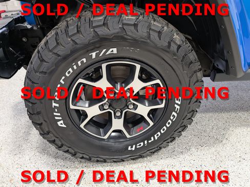 Used 2021 Jeep Wrangler Unlimited Rubicon AWD/4WD image 8