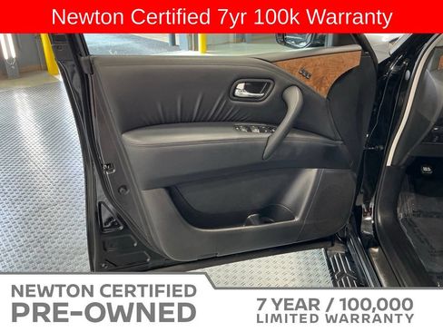 Used 2024 Nissan Armada SL w/ Captain's Chairs Package RWD image 43