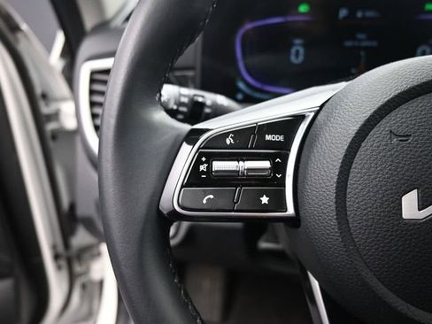 Used 2025 Kia Seltos S image 20